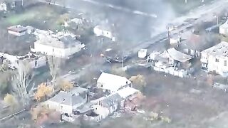 Предположительно, еще видео с Павловка Донецкой области