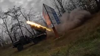 Ukrainian artillery units in Kherson support army on the frontline