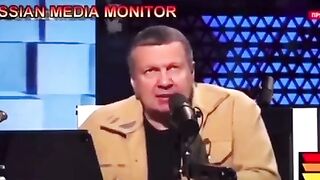 Тільки послухайте як Соловйов в істериці "наїжджає" на своїх хазяїв