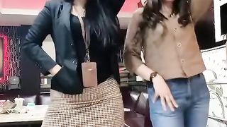 Duo asian girl dance funny 002