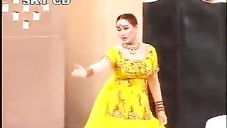 Nargis Various Mujra