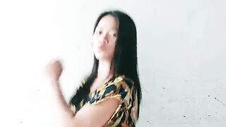 Goyangan happy