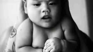 Un bb parle incroyables