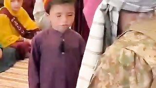 تعلیم شعور دیتی ہے