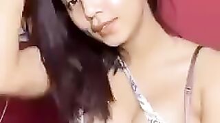 Big boobs   girl...