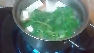 Sayur bayam tahu