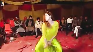 Chaskay Kyun Lenda Ay , Wania Butt Mujra Dance Performance 2022.