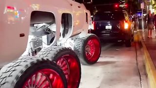 How to properly park in South Beach