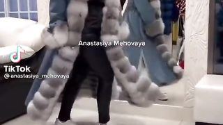 ЛУКСОЗНА ПАРКА