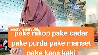 Jangan lupakan kedua orang tuamu ketika kau succes
