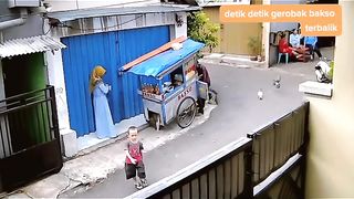 Entah siapa yang salah