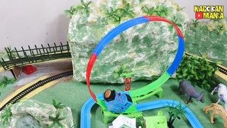 Miniatur train cool train cc206 collides with MRT train locomotive in toy diorama