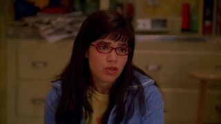 Ugly Betty 11x19