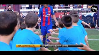 Ronaldinho 2017 ● Magic Skills & Tricks