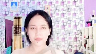 Super asian maid dance