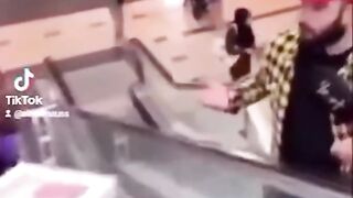 ОТВЛЕКИТЕСЬ ОТ ВОЙНЫ / немного юмора / тик ток / приколы для вас РОССИЯ ЛАЙК