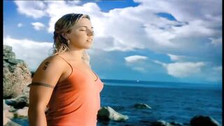 Melanie C - I Turn To You (official music video)