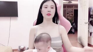 TIPS SIMPLE BREASTFEEDING MOM AND BABY DIALY PART 1