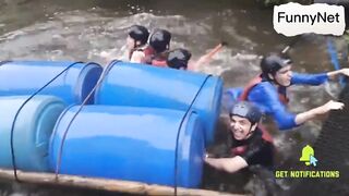 funny video ( Can you hold your laugh?)