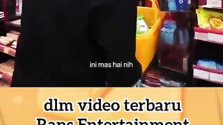 Viral artis papan atas