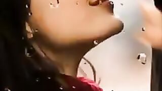 Dil kitna Tere Pyaar Mein Shari