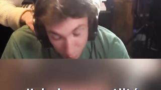 Tu es tilté boubou ! ???? #sardoche #IRL #twitch @RoxaneASMR #shorts.