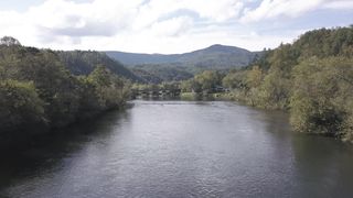 Pemandagan sungai