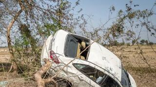 funny accidents try not to laugh . funny driving fails . #road accidents #funny road video