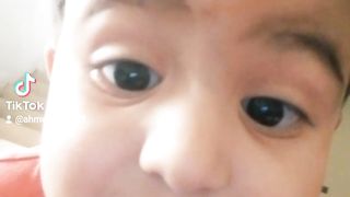 Funny baby reaction 2