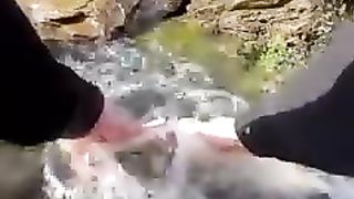 ÇAMURDA SAZAN BALIĞI PİŞİRME - - Cooking Fish in primitive mud ????.