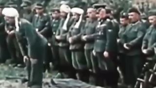 Muslims in world war 2 pray namaz on ba