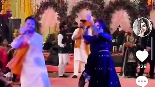 Perfect Dances for Family Merriage Cermonies