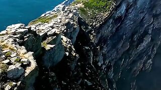 This is the Cape of Good Hope where the Atlantic Ocean and the Indian Ocean meet.