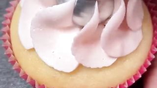 This is amazing cake decorating idea