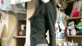 Chinese girls dance 2