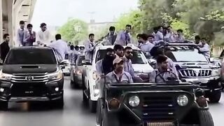 panjab collage rallys in the love of imran khan