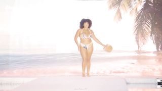 Beautiful Brazilian Plus size charming Model 2