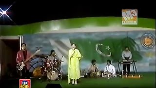 Sada hoon apne pyre ki