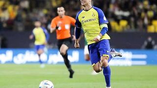 رونالدو خارج التشكيل المثالي للجولة الأخيرة من الدوري السعودي