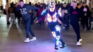 A rousing shuffle dance 10
