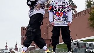 A rousing shuffle dance 34