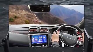 Mobil salah jalur hingga terbang????