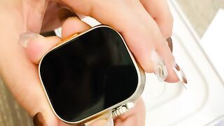 Apple Smart Watch look very Nice and Useable