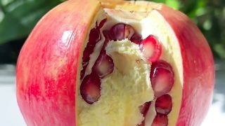 The Best Way To Make Pomegranate Juice! _ Chef Cat Cooking #tiktok #Shorts