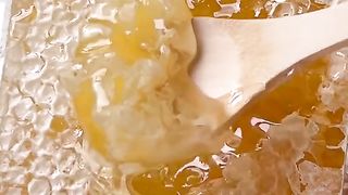 Cat ChangAn DIY Natural Honey Lipstick At Home _ ASMR Homemade Lipstick _ Cat Of TikTok #shorts