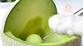 Yummy! Cat Makes An Ice Cream Cow Fom Cantaloupe _ Food Art Challenge _ Cat Cooking