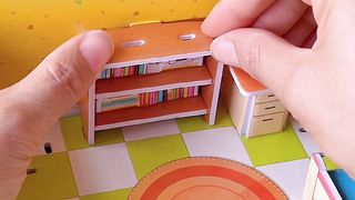 Doll house cleaning