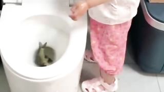 The little girl told the little fish to run quickly