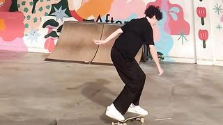 AMAZING SKATEBOARD TRICKS