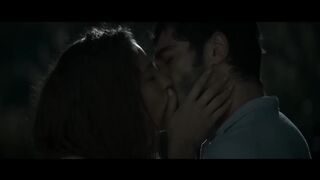 Shahmaran / Kissing Scenes — Sahsu and Maran (Serenay Sarikaya and Burak Deniz) | 1x08